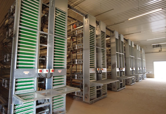 Layer duck cage