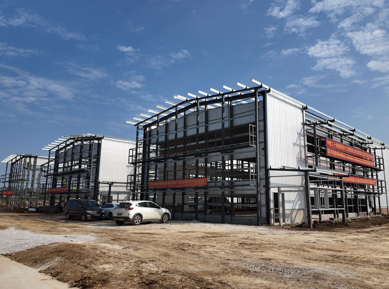 Guigang Tongfa 3.6 million-bird full-industry-chain layer breeding project